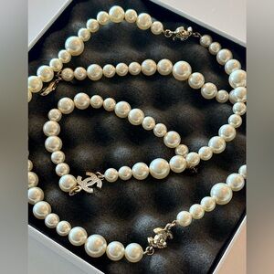 Chanel Authentic Vintage Costume Pearl CC Necklace